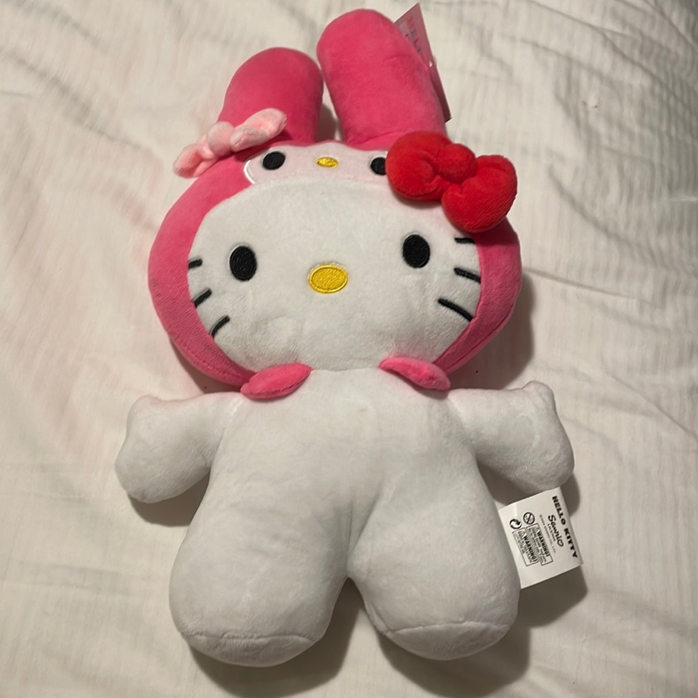 Hello Kitty Dress up